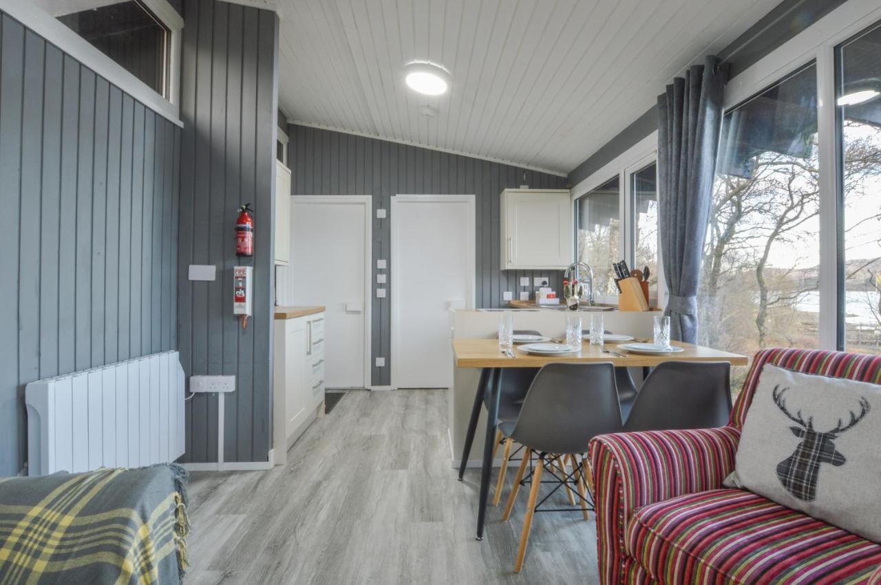 Loch Aweside Forest Cabins Dalavich Екстер'єр фото