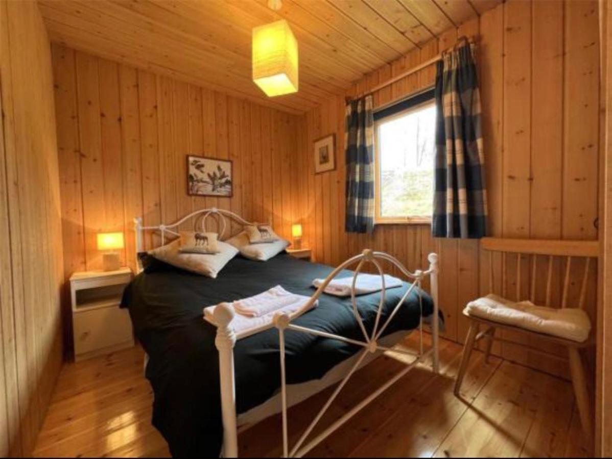 Loch Aweside Forest Cabins Dalavich Екстер'єр фото