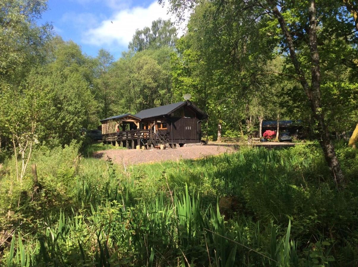 Loch Aweside Forest Cabins Dalavich Екстер'єр фото