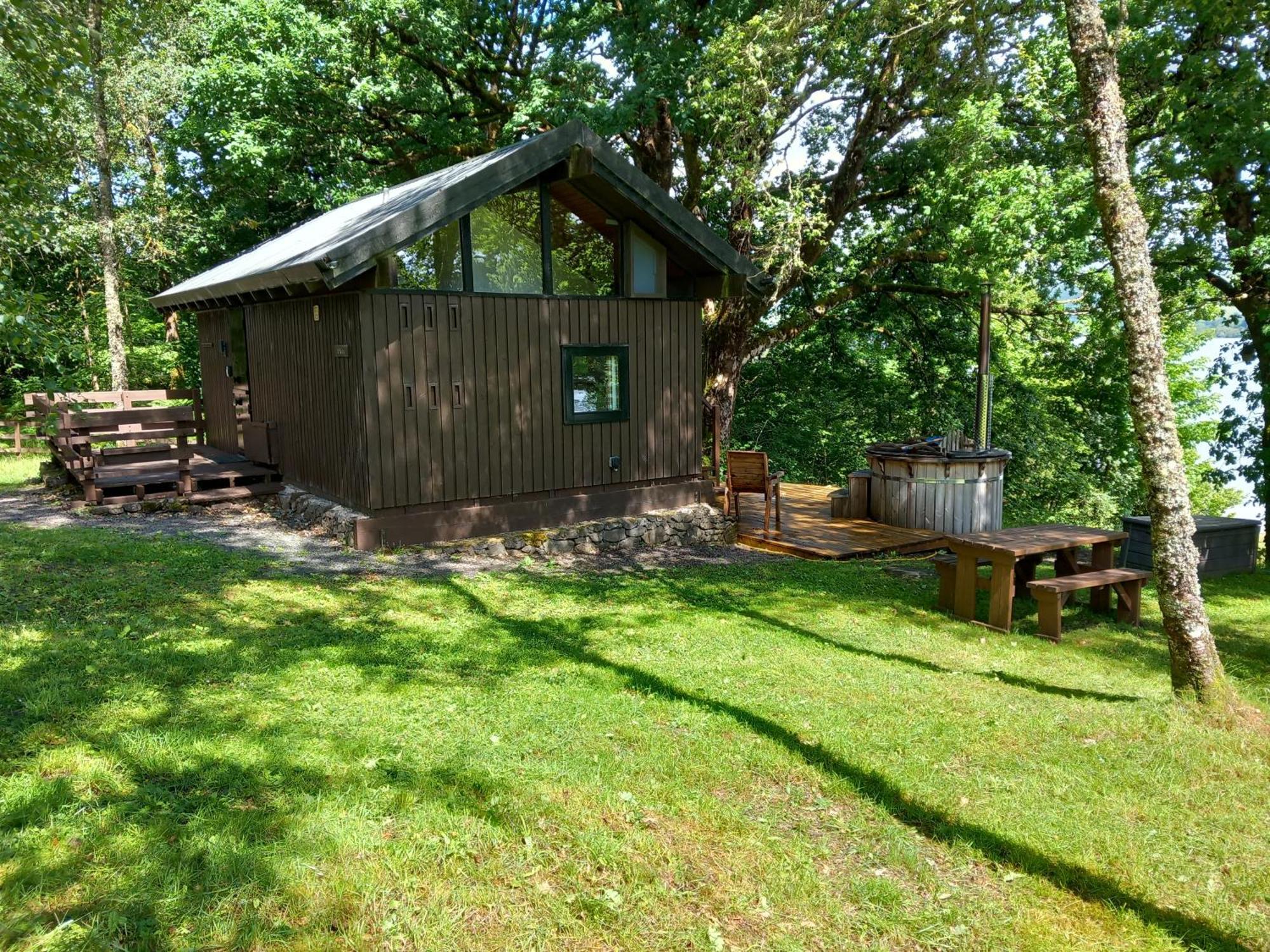 Loch Aweside Forest Cabins Dalavich Екстер'єр фото