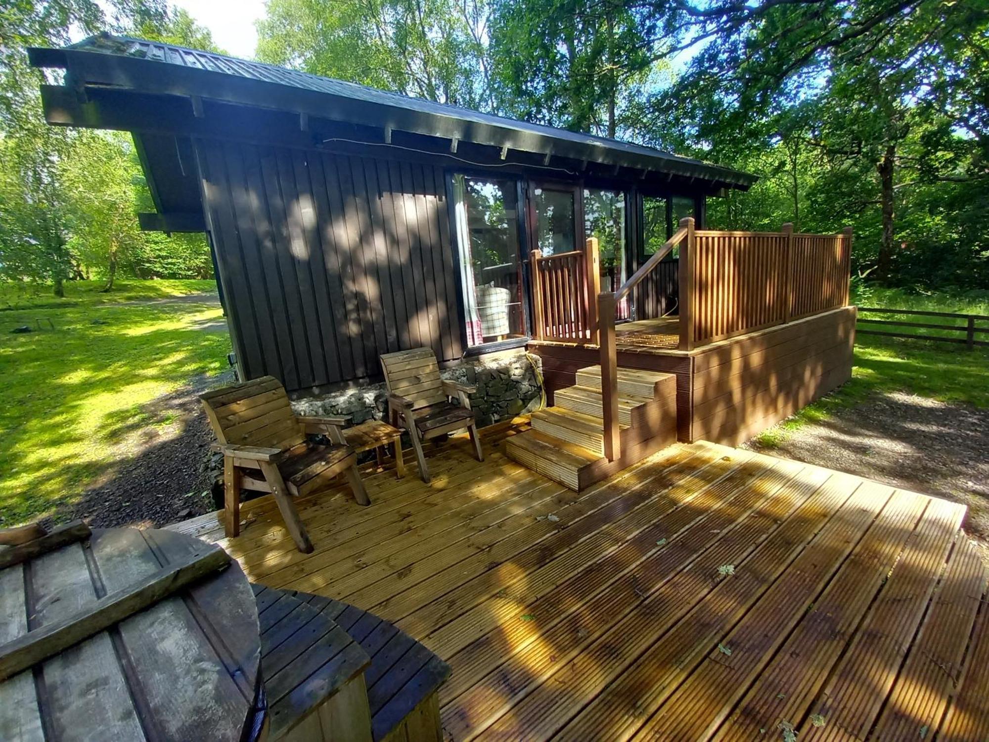 Loch Aweside Forest Cabins Dalavich Номер фото