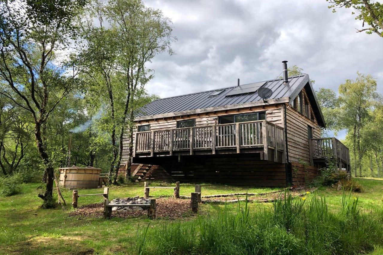 Loch Aweside Forest Cabins Dalavich Екстер'єр фото